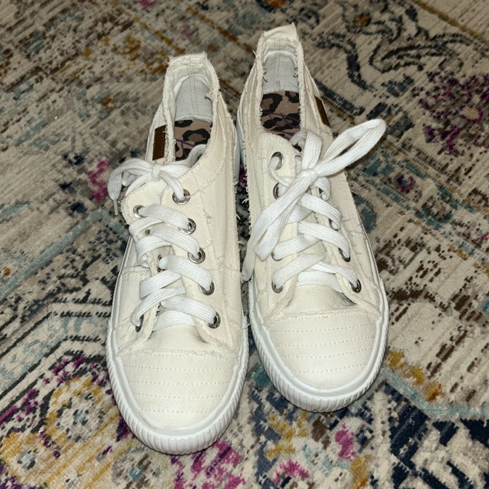 Blowfish Low Top White Shoes